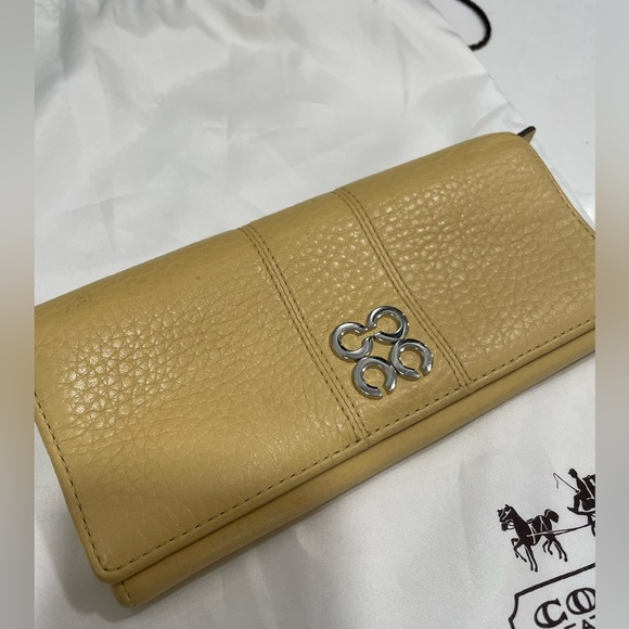 COACH Julia Op Art Butter Yellow Tote with Matching Wallet & Dust Bag - Picture 11 of 13